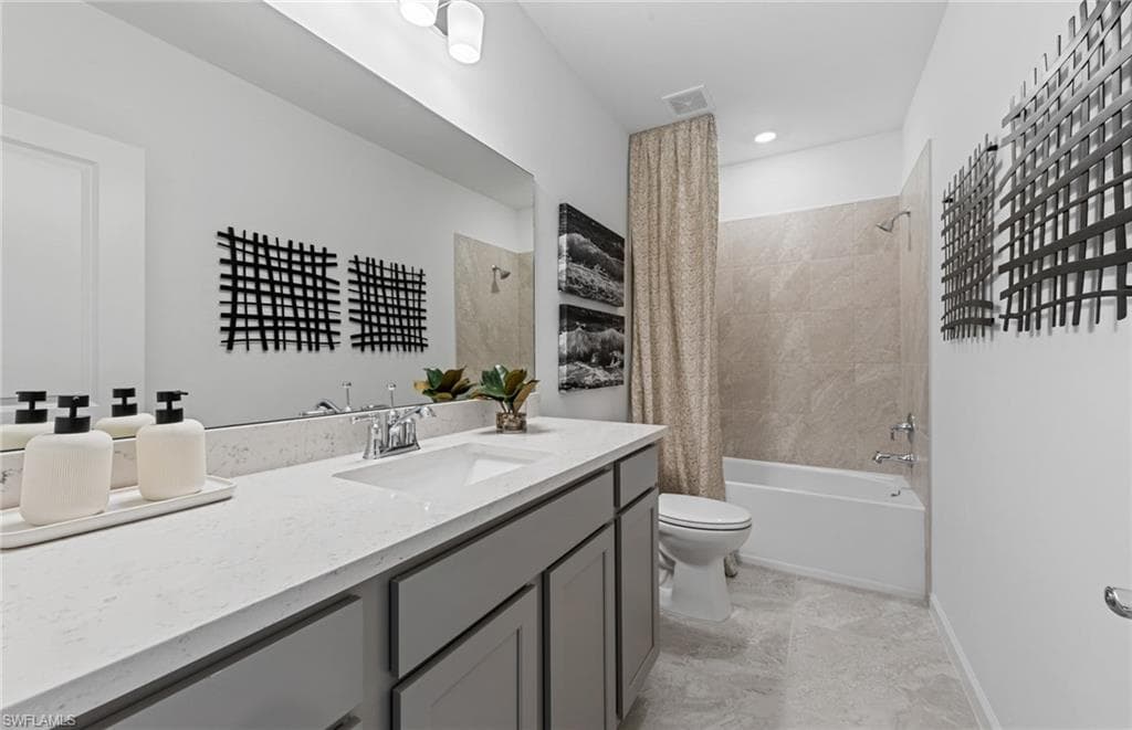 27902 Radiant CT, BONITA SPRINGS FL 34135-15