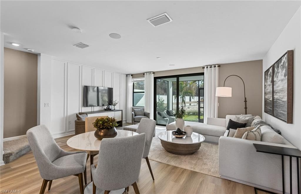 27902 Radiant CT, BONITA SPRINGS FL 34135-6