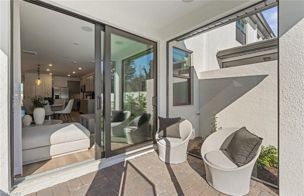 27902 Radiant CT, BONITA SPRINGS FL 34135-17