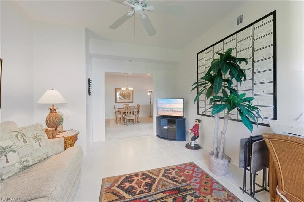 8575 Naples Heritage DR # 116, NAPLES FL 34112-17