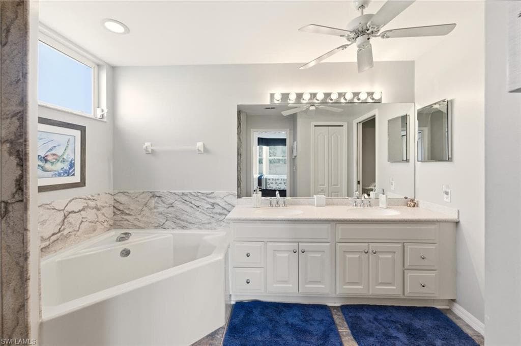 8575 Naples Heritage DR # 116, NAPLES FL 34112-20