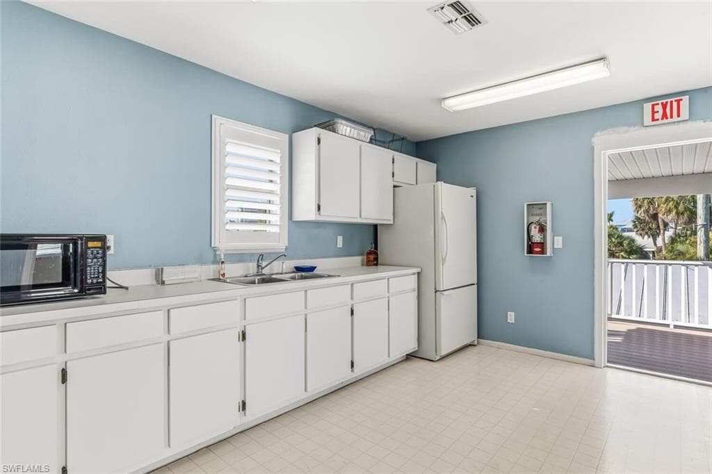 345 Mango ST # 405, FORT MYERS BEACH FL 33931-18