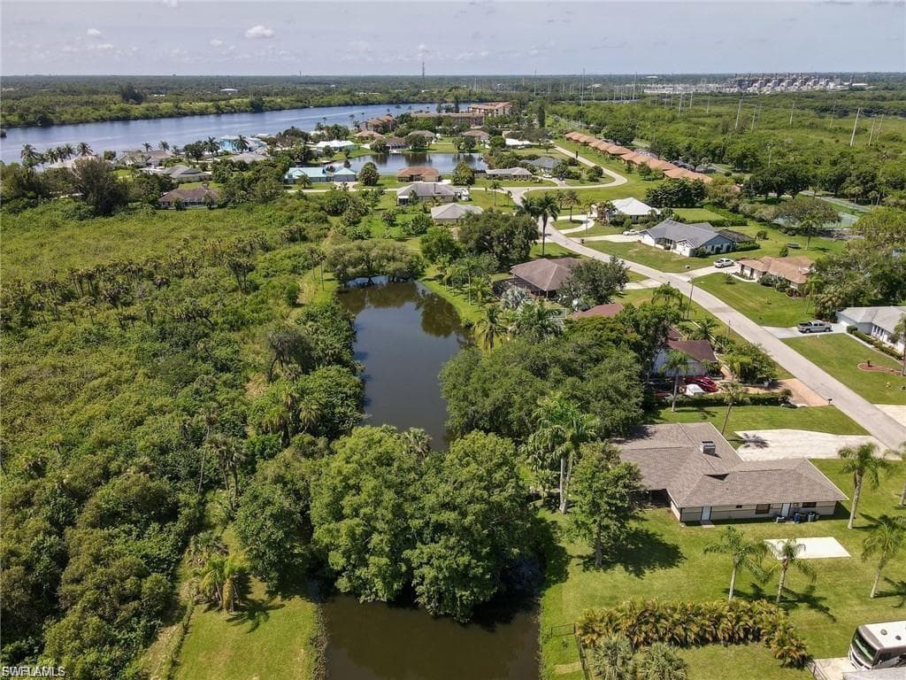 17226 Castleview DR, NORTH FORT MYERS FL 33917-29