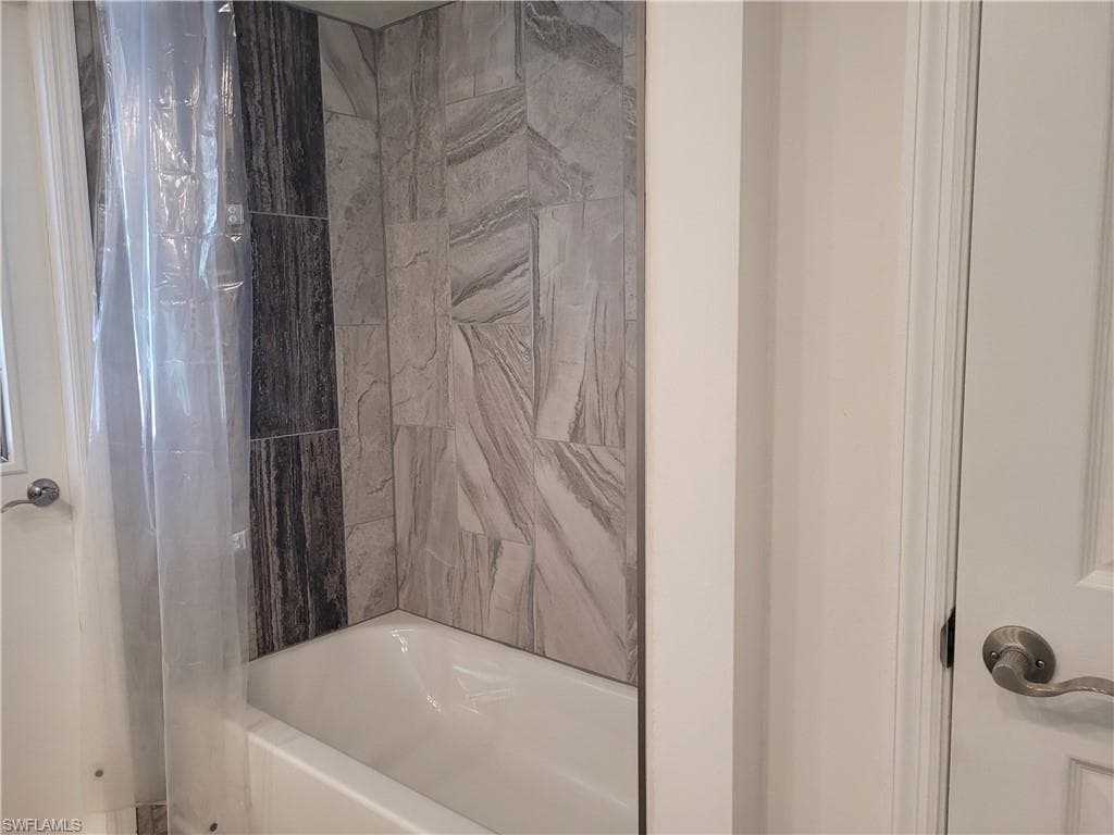 1700 Blue Lake CIR, PUNTA GORDA FL 33983-22