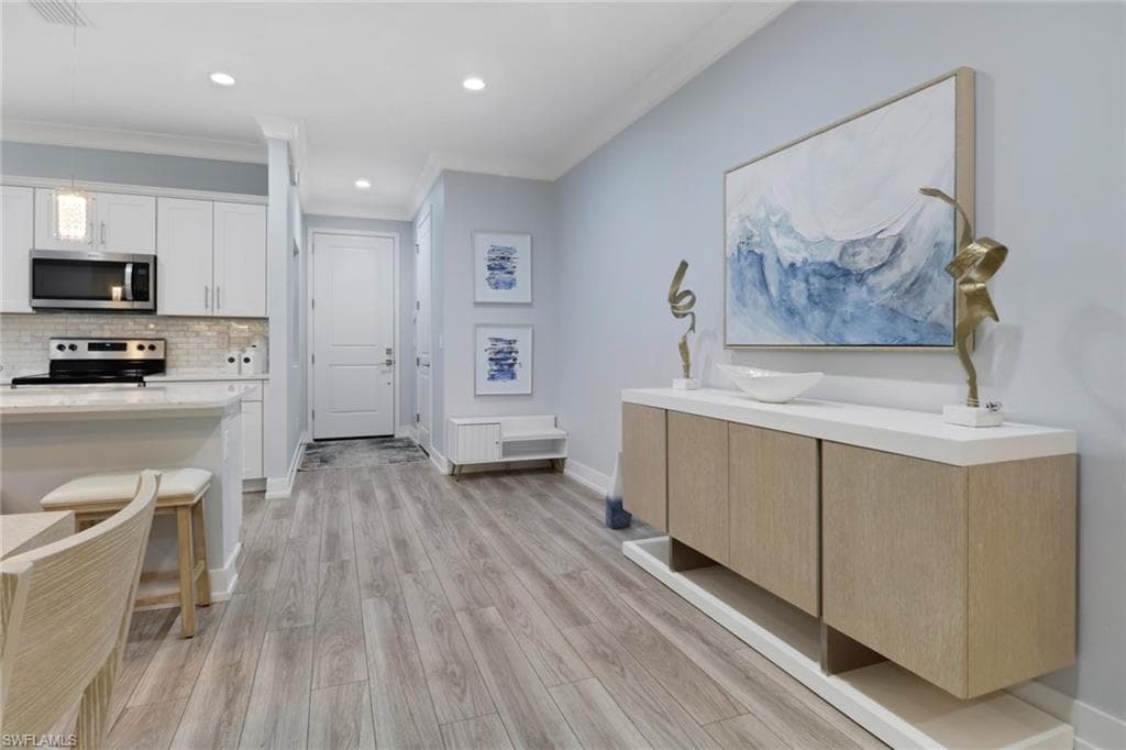 12973 Pembroke DR, NAPLES FL 34105-5