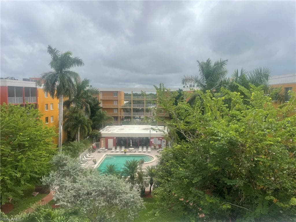 2366 E Mall DR # 304, FORT MYERS FL 33901-41
