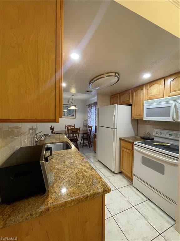 2366 E Mall DR # 304, FORT MYERS FL 33901-8