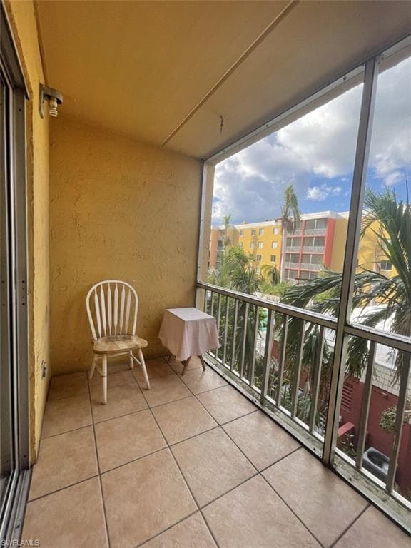 2366 E Mall DR # 304, FORT MYERS FL 33901-13