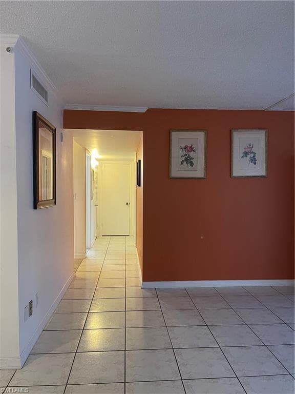 2366 E Mall DR # 304, FORT MYERS FL 33901-18