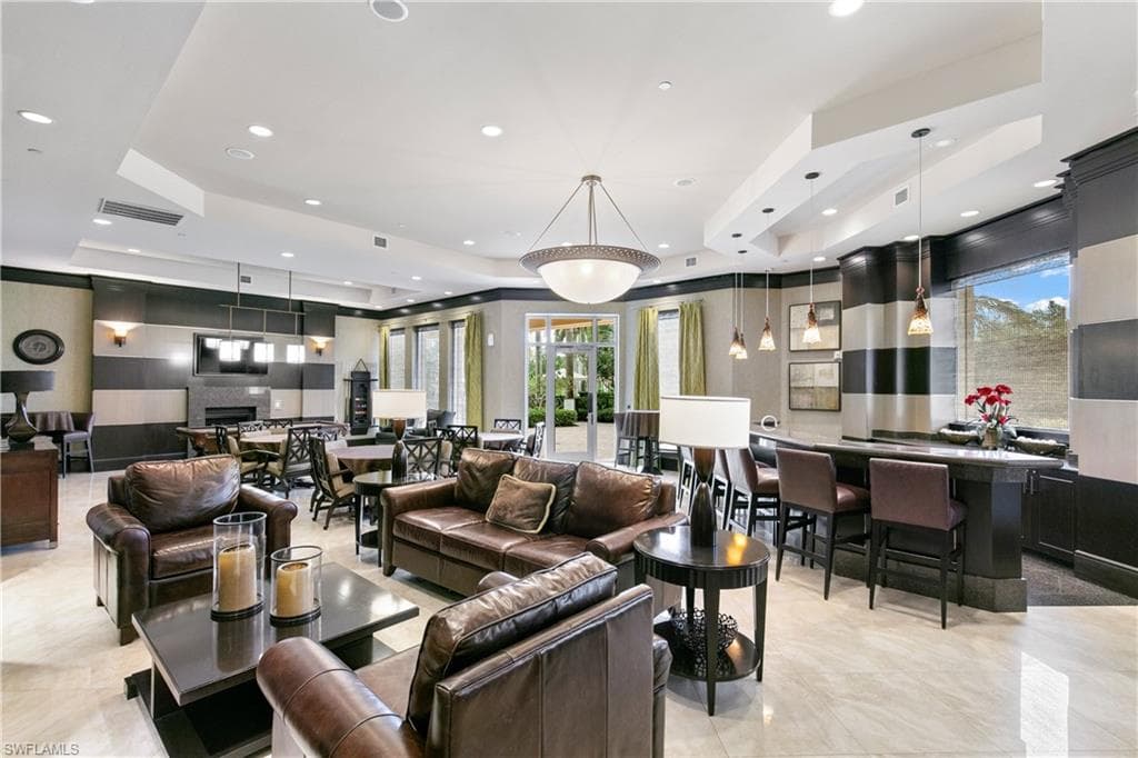 1065 Borghese LN # 701, NAPLES FL 34114-41