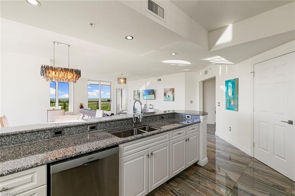 1065 Borghese LN # 701, NAPLES FL 34114-12