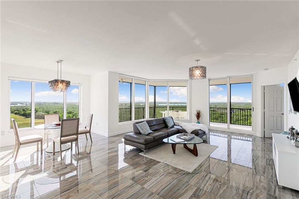 1065 Borghese LN # 701, NAPLES FL 34114-4