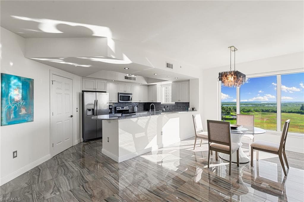 1065 Borghese LN # 701, NAPLES FL 34114-10