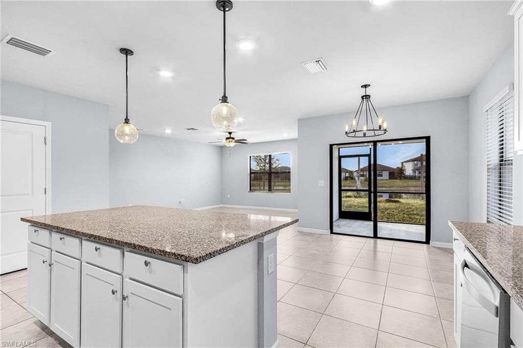 16033 Beachberry DR, NORTH FORT MYERS FL 33917-3