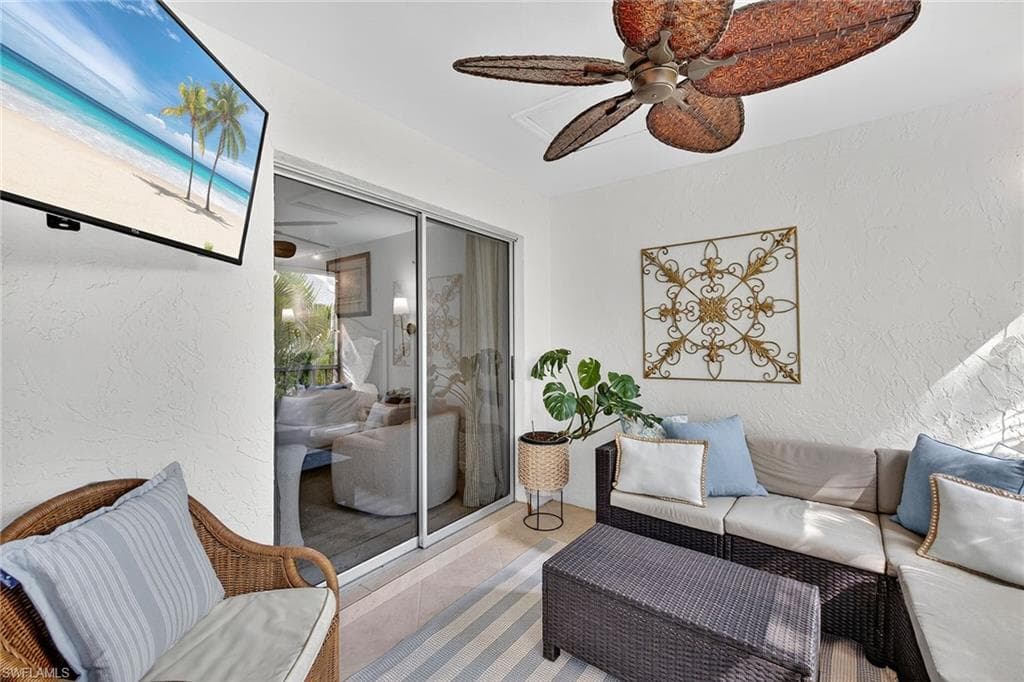 3136 Kings Lake BLVD # 7546, NAPLES FL 34112-22