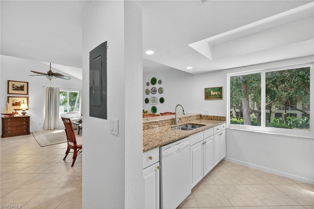 3136 Kings Lake BLVD # 7546, NAPLES FL 34112-4