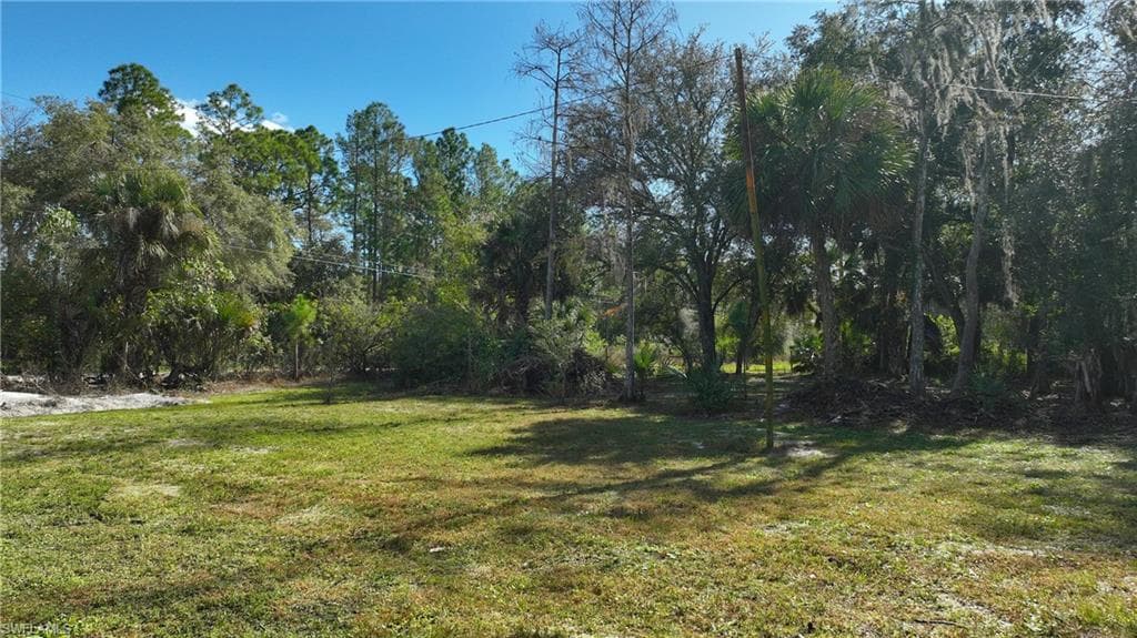22950 Tinas LN, FORT MYERS FL 33913-47