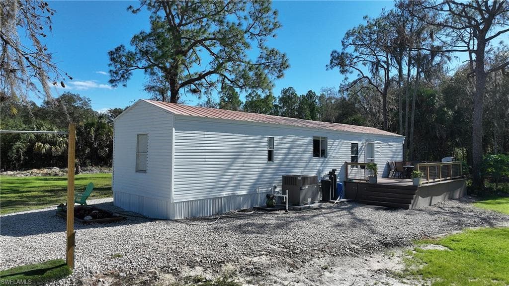 22950 Tinas LN, FORT MYERS FL 33913-41