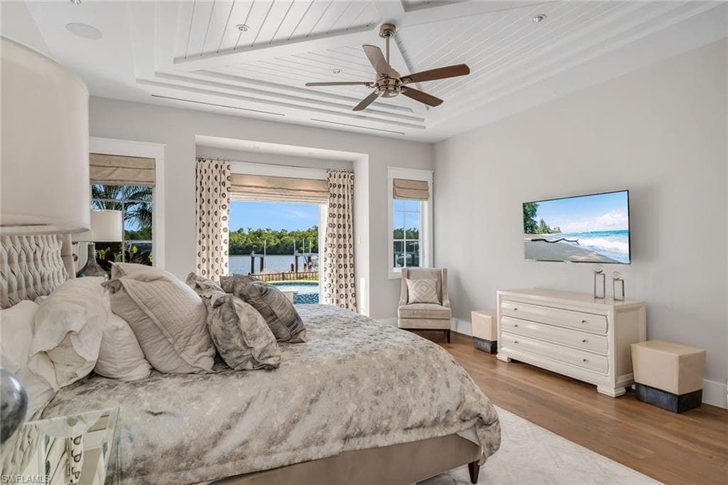 185 15th ST S, NAPLES FL 34102-12