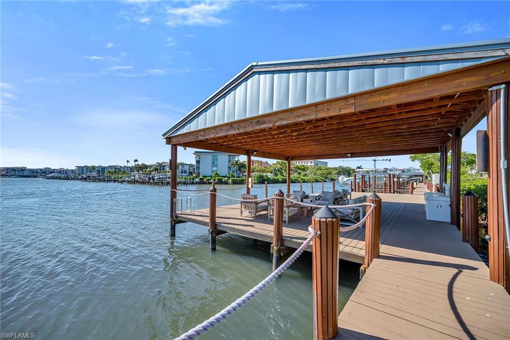 185 15th ST S, NAPLES FL 34102-15