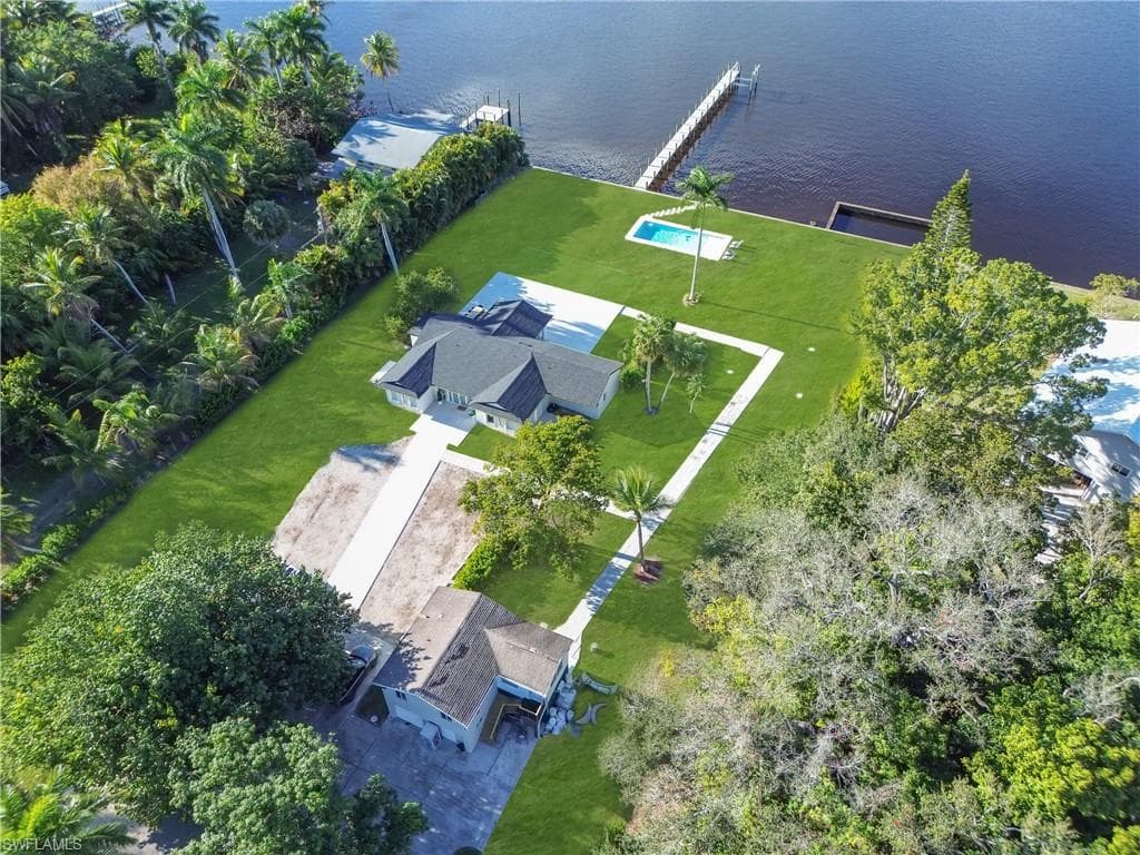 4369 Cypress LN, FORT MYERS FL 33905-45