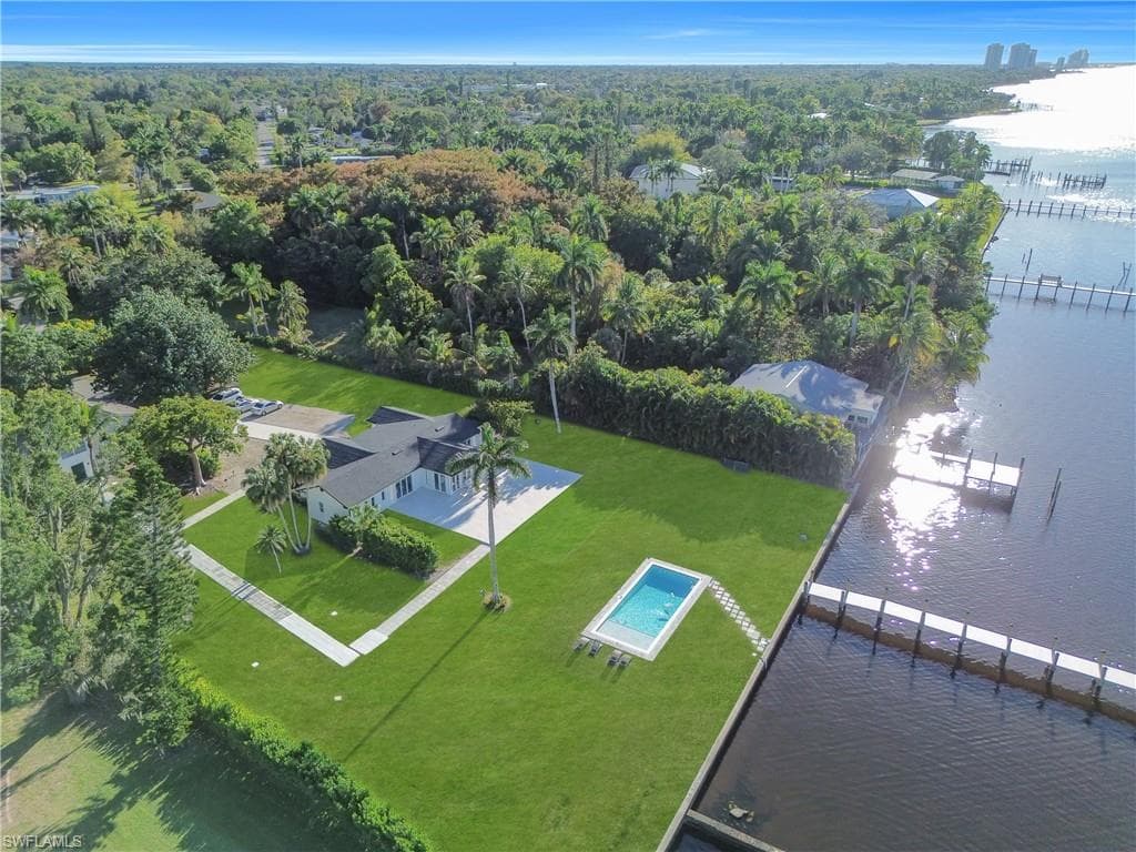 4369 Cypress LN, FORT MYERS FL 33905-46