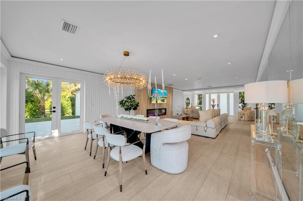 4369 Cypress LN, FORT MYERS FL 33905-23