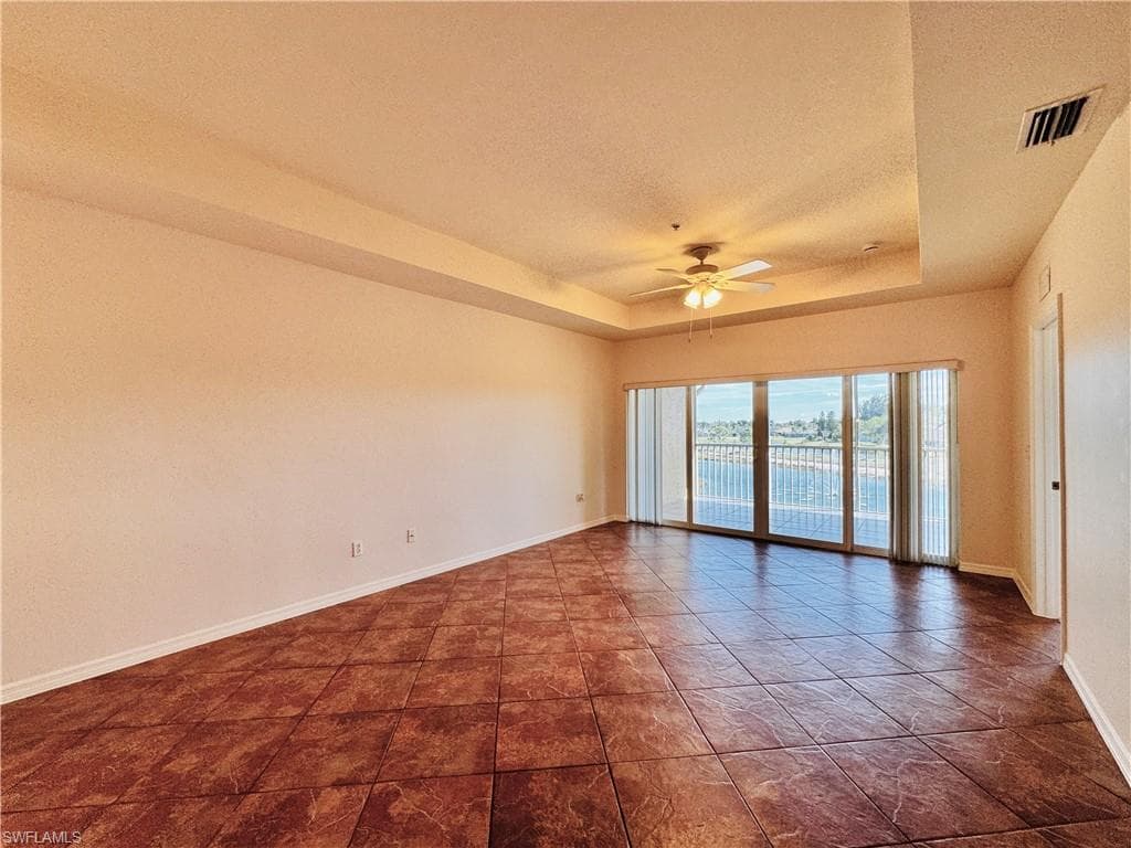10010 Maddox LN # 318, BONITA SPRINGS FL 34135-1