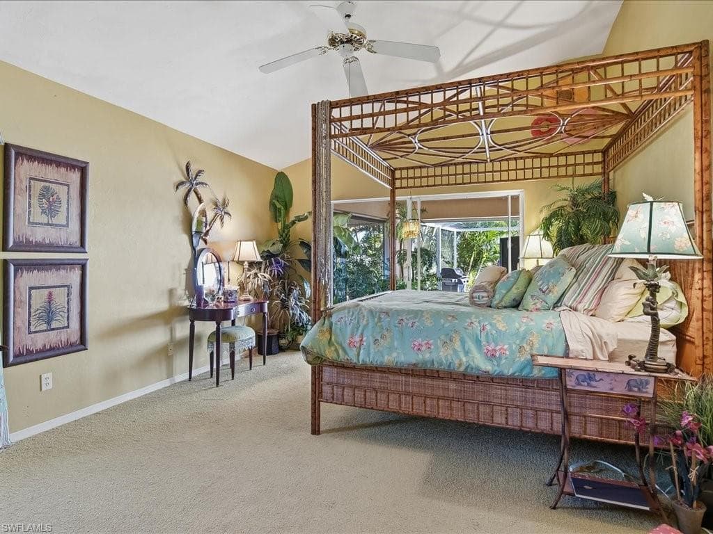 127 Newport DR, NAPLES FL 34114-12