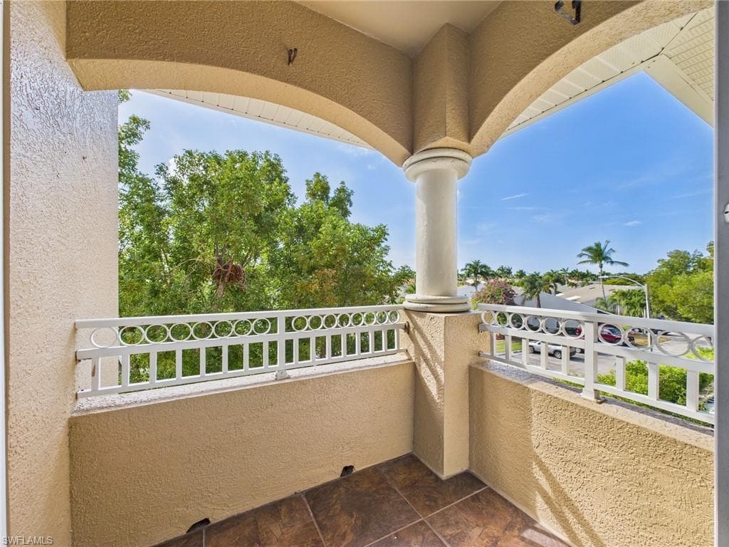 1518 SW 50th ST # 303, CAPE CORAL FL 33914-15