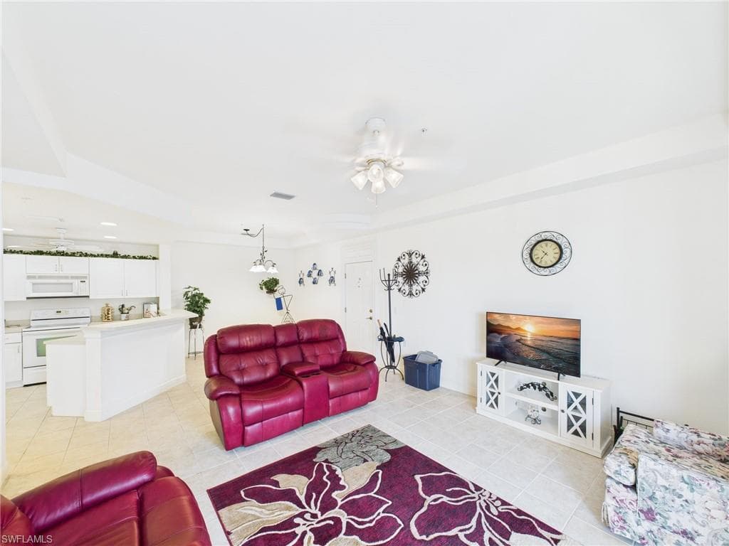 1518 SW 50th ST # 303, CAPE CORAL FL 33914-2