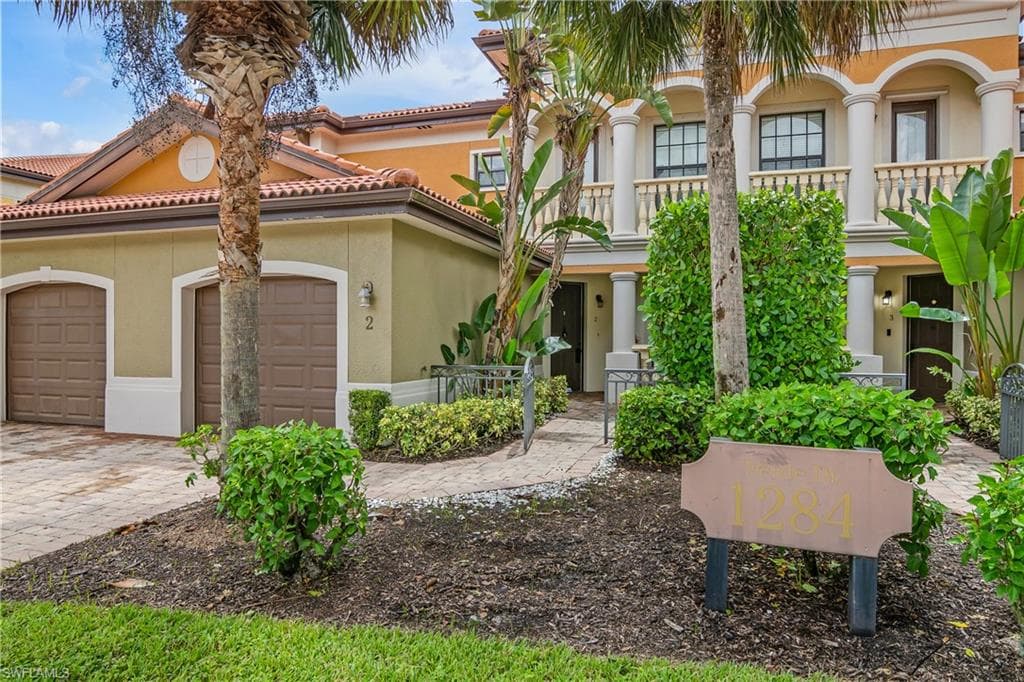1284 Verde DR # 2, NAPLES FL 34105-6