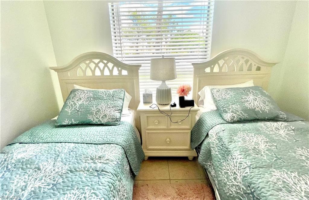 3323 olympic drive DR # 714, NAPLES FL 34105-6