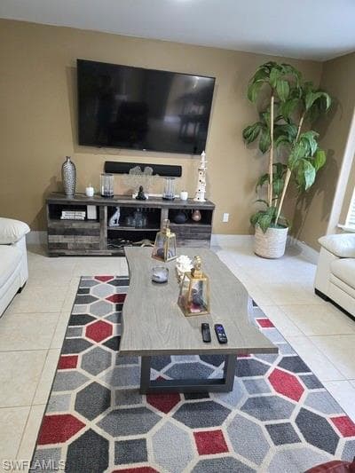 4443 N Pacific CIR, NORTH FORT MYERS FL 33903-6