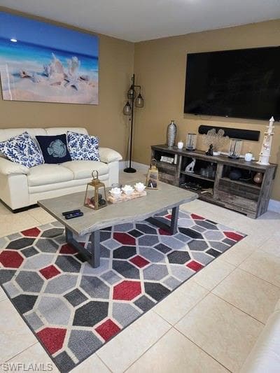 4443 N Pacific CIR, NORTH FORT MYERS FL 33903-8