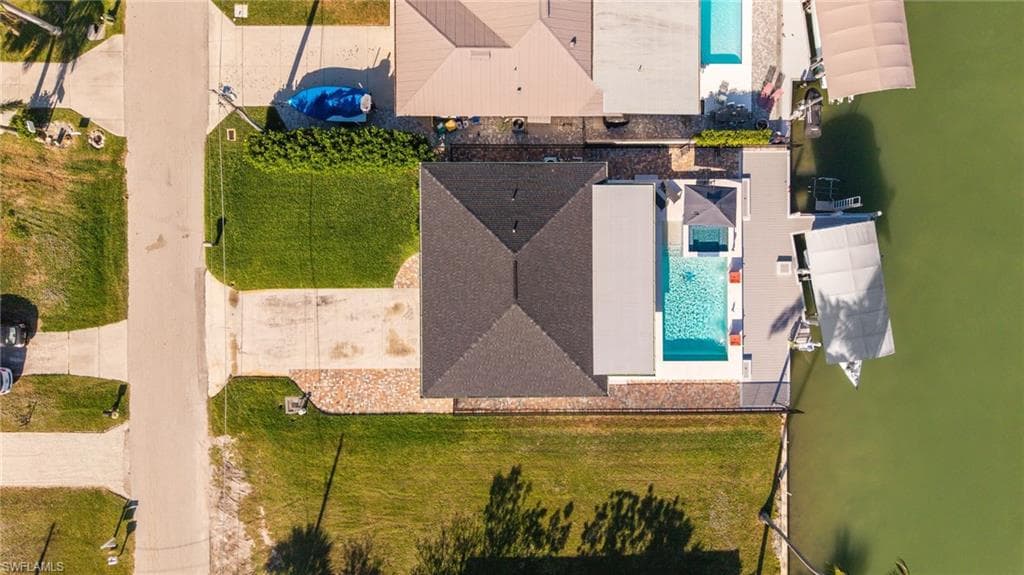 139 San Salvador ST, NAPLES FL 34113-35