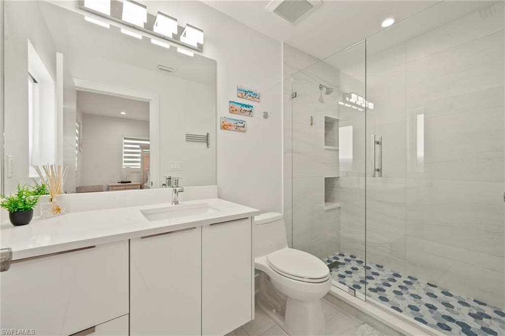 139 San Salvador ST, NAPLES FL 34113-18