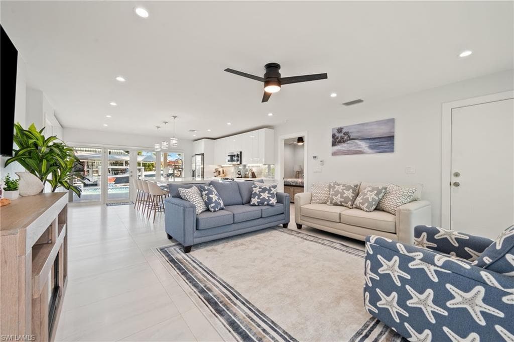 139 San Salvador ST, NAPLES FL 34113-3