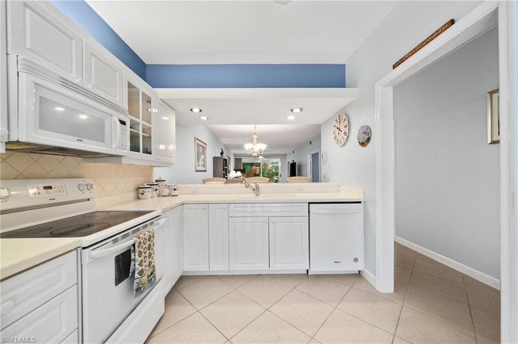 2325 Hidden Lake DR # 3809, NAPLES FL 34112-3