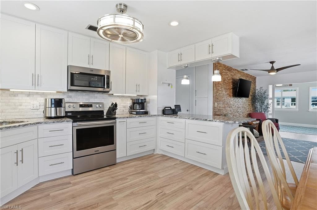 7 Avenida Carita, FORT MYERS BEACH FL 33931-18