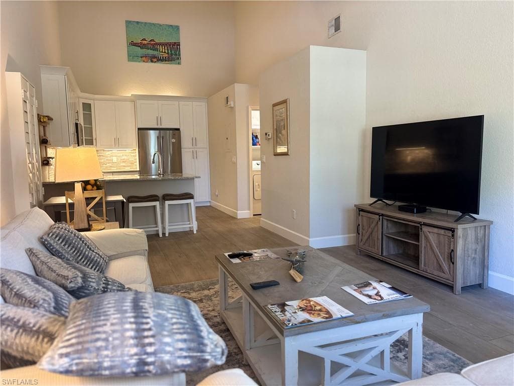 55 Emerald Woods DR # C8, NAPLES FL 34108-6