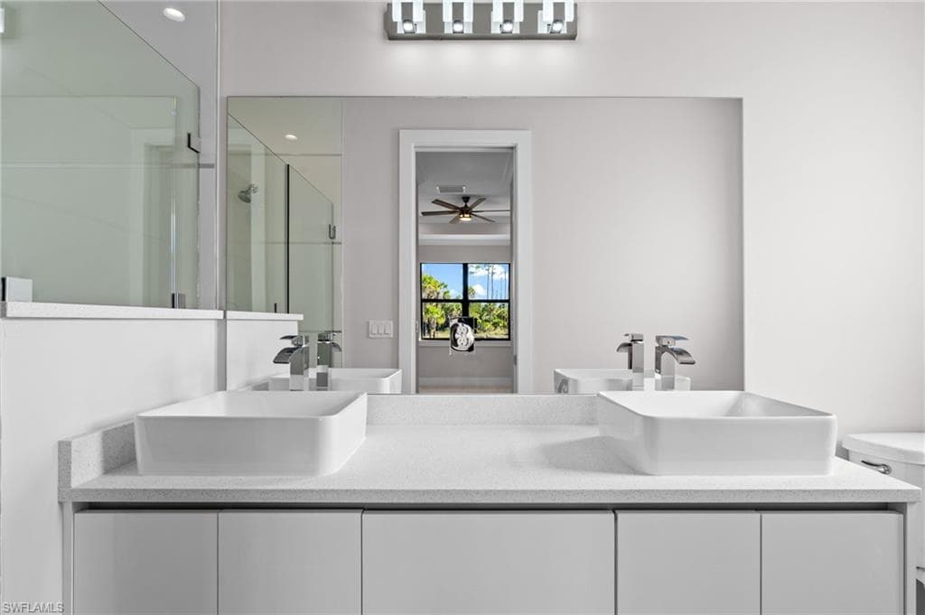 3657 Everglades BLVD S, NAPLES FL 34117-9