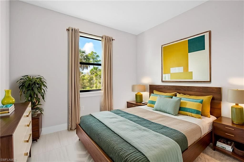 3657 Everglades BLVD S, NAPLES FL 34117-14