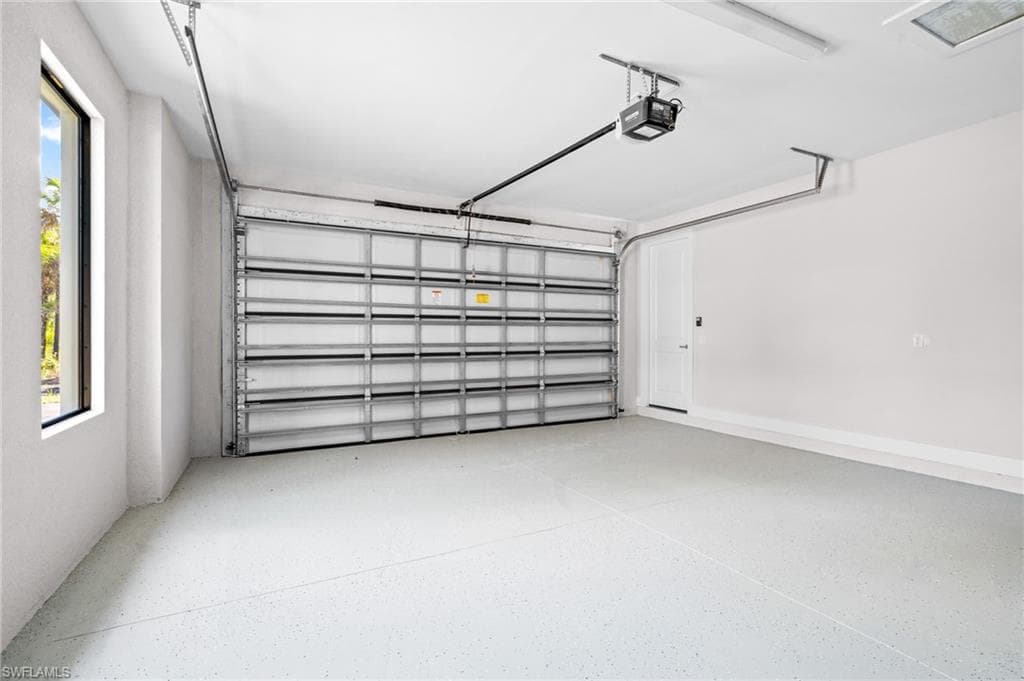 3657 Everglades BLVD S, NAPLES FL 34117-18