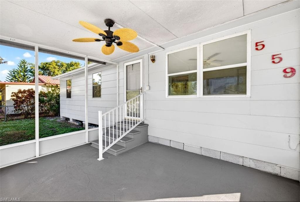 559 Clark ST, NORTH FORT MYERS FL 33903-1