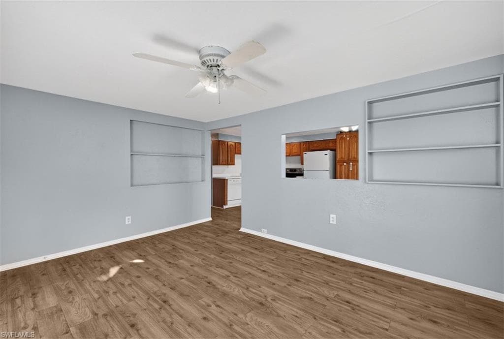 559 Clark ST, NORTH FORT MYERS FL 33903-4