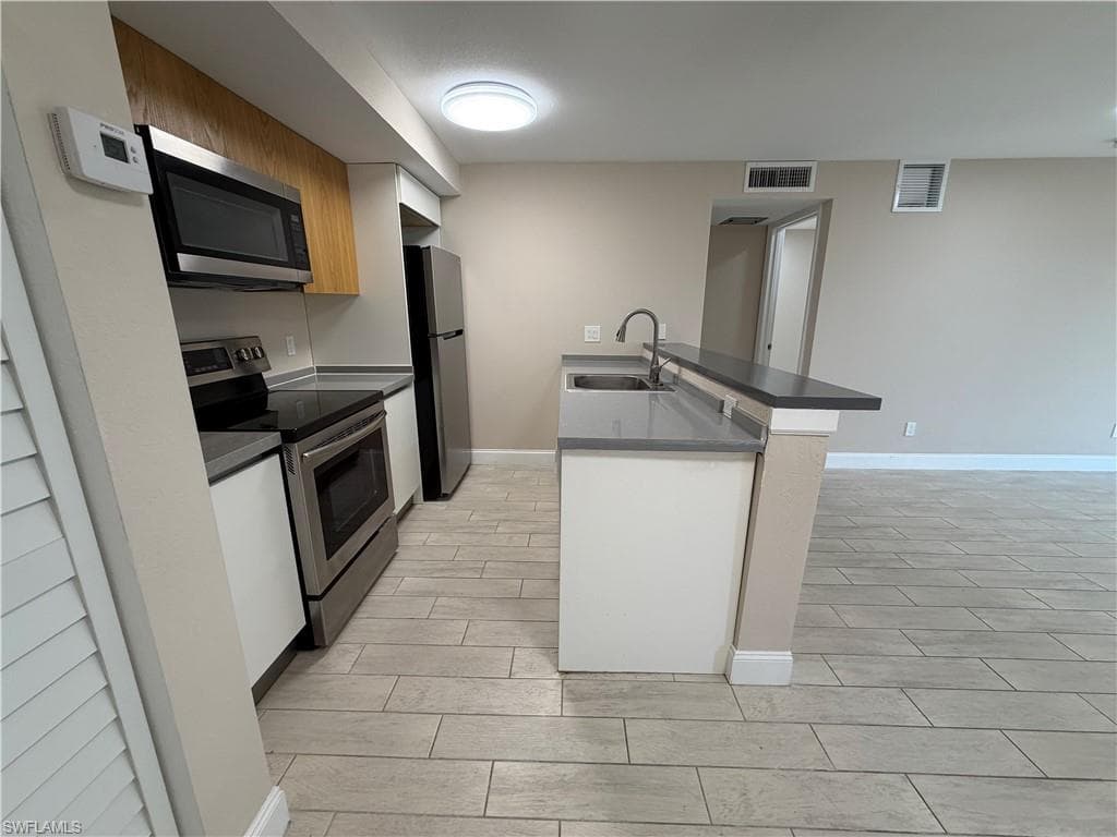 5317 Summerlin RD # 1701, FORT MYERS FL 33919-5