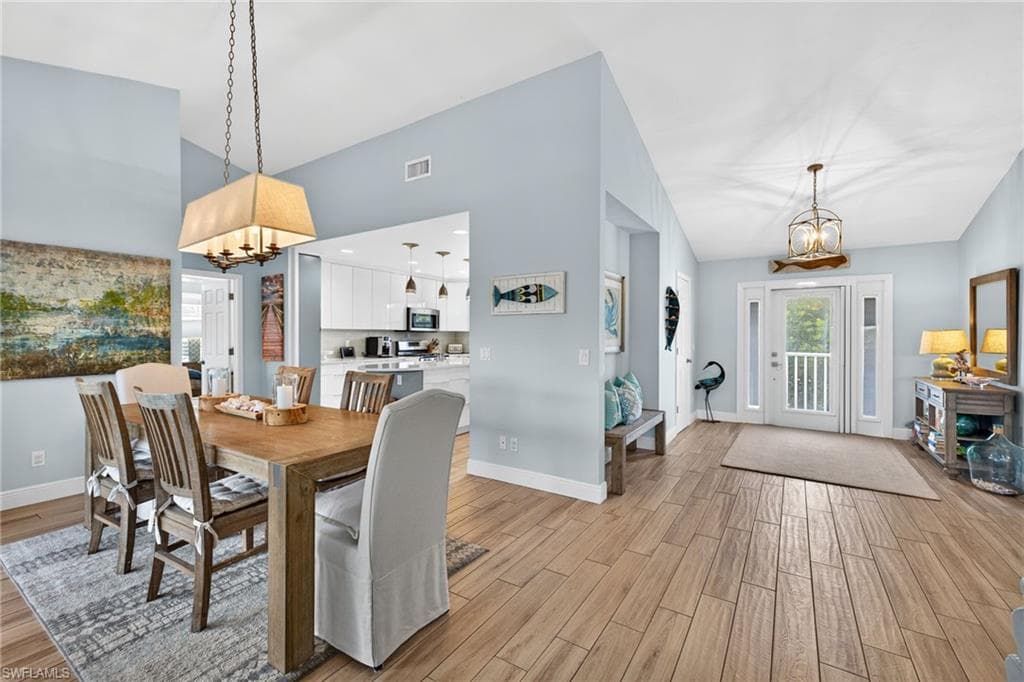 243 Southwinds DR, SANIBEL FL 33957-6