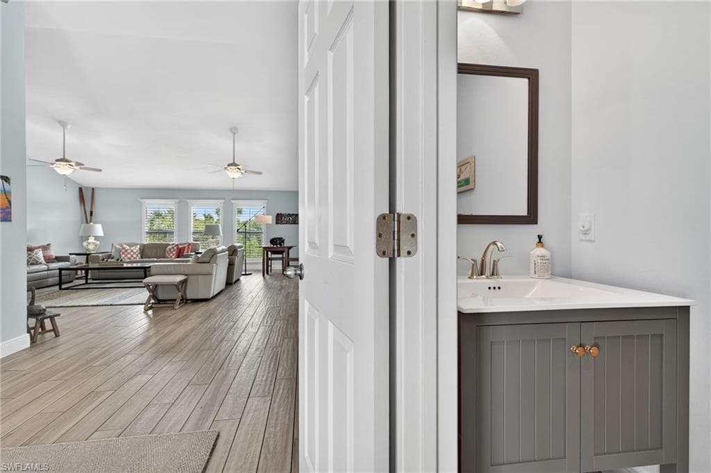 243 Southwinds DR, SANIBEL FL 33957-23