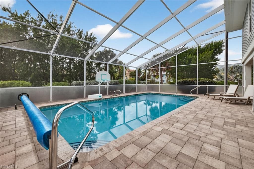 243 Southwinds DR, SANIBEL FL 33957-29